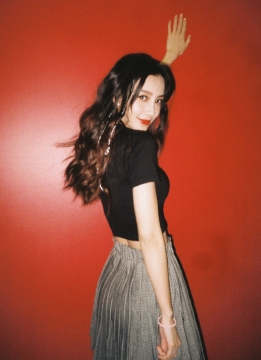 性感美女明星Angelababy ​​​​妩媚优雅个性写真