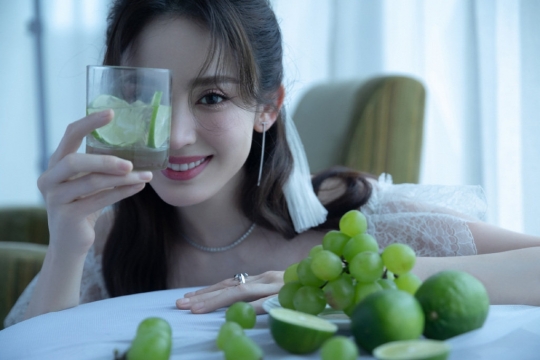 明星美女图片娜扎性感撩人写真