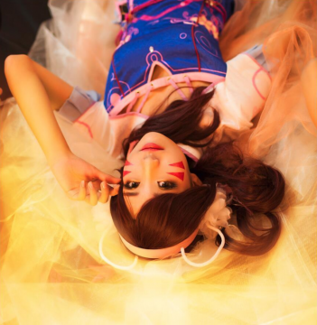 美女摄影_美女D.va同人旗袍高清写真