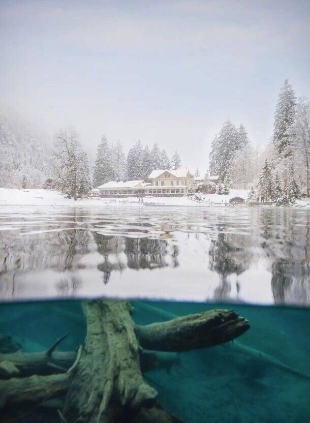 瑞士蓝湖的雪景图片