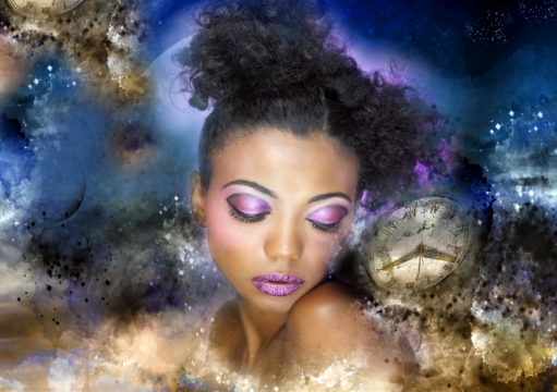 奇幻星空背景化妆闭眼黑发黑人女性