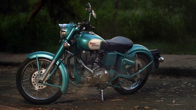 酷炫的摩托车图片高清桌面壁纸