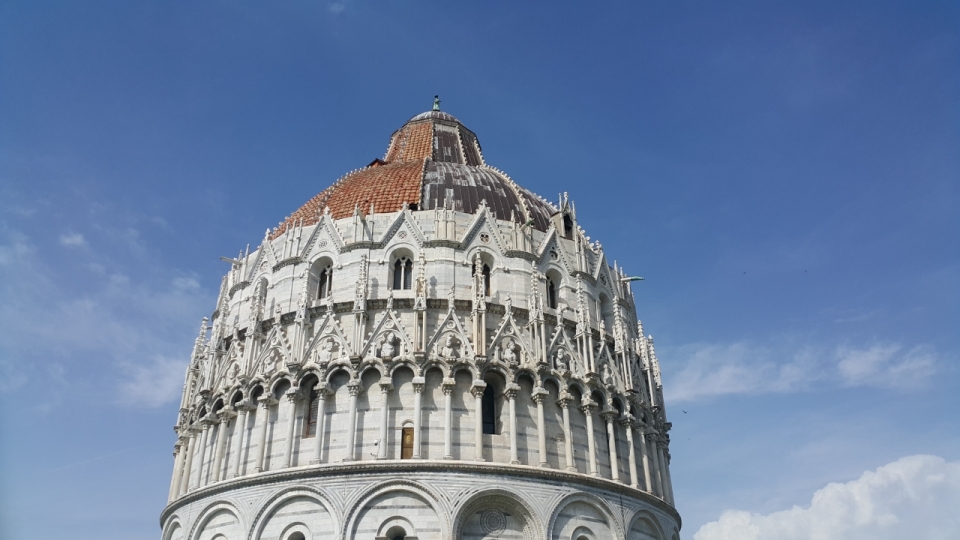 建筑摄影_圆顶建筑外观精美大理石雕刻