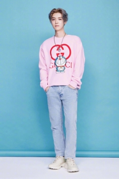 帅哥明星鹿晗写真图片