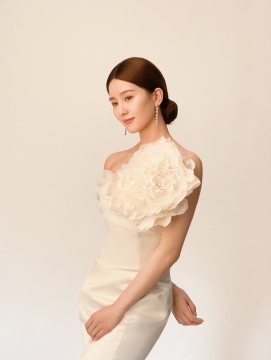 刘诗诗气质典雅写真图片