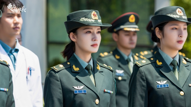 《爱上特种兵》李沁高清桌面壁纸