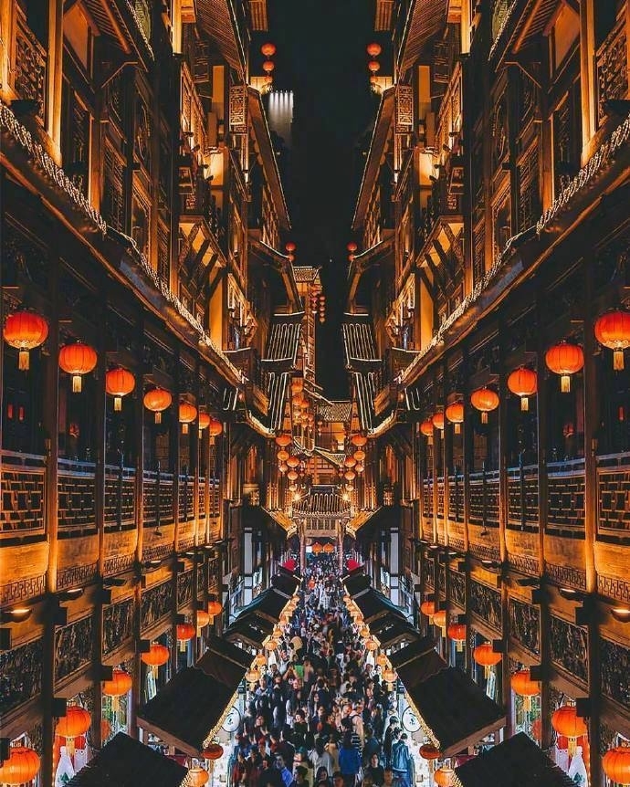 重庆旅游景点洪崖洞图片