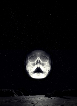 黑暗星空下巨大人面恐怖光影