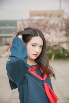 撩头发的校服少女甜美校花人像写真