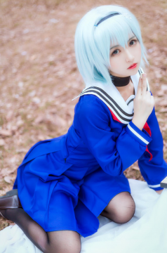 JK制服美女黑丝美腿特写