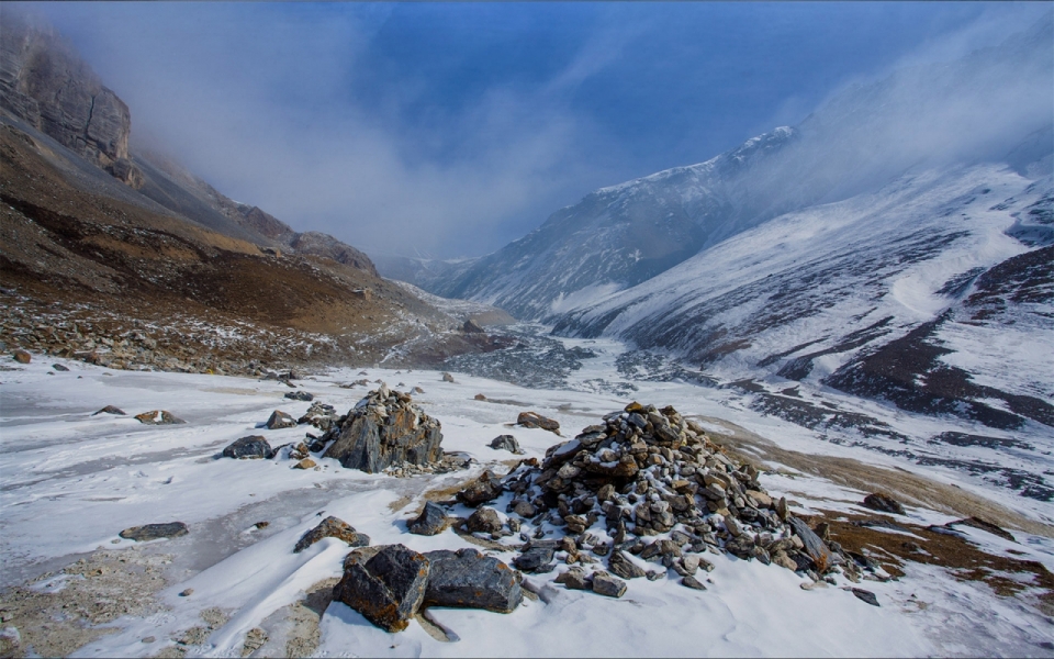 冬季祁连山冰雪风光高清桌面壁纸