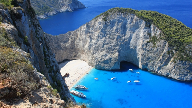 沉船湾自然风光优美风景夏日高清桌面壁纸