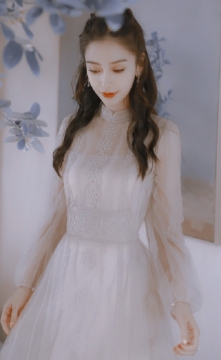 性感美女明星杨颖妩媚优雅写真