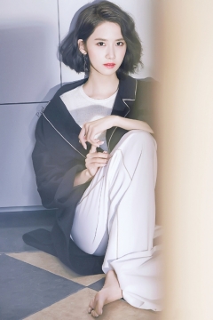 性感美女明星林允儿妩媚优雅个性写真