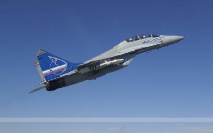 俄罗斯米格-35战斗机高清桌面壁纸