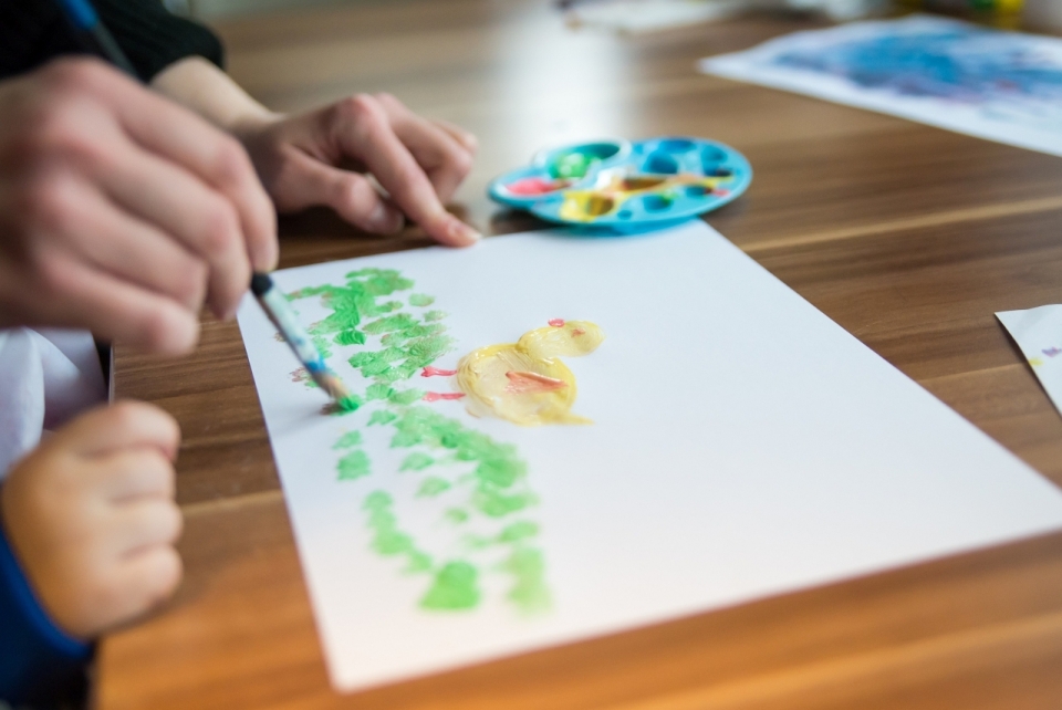 居家儿童桌面绘画彩色颜料画板