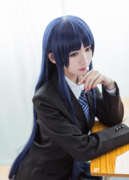 学生制服高冷美女性感特写