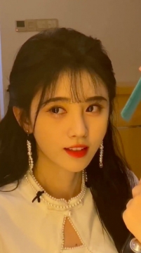 清纯美女明星鞠婧祎优雅个性写真