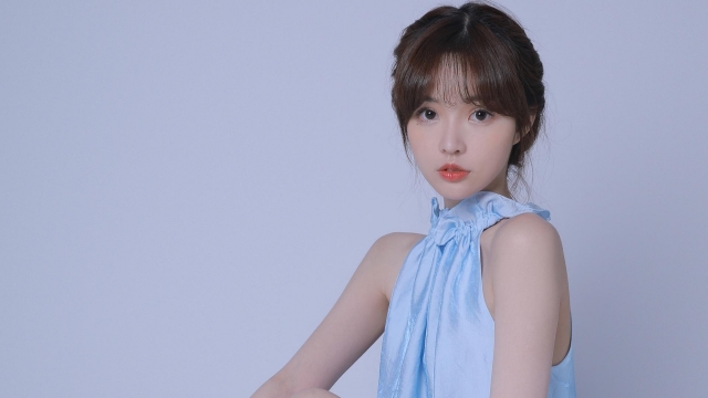 小清新美女纯欲风高清桌面壁纸