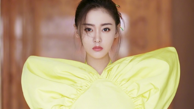 性感美女张天爱优雅个性写真