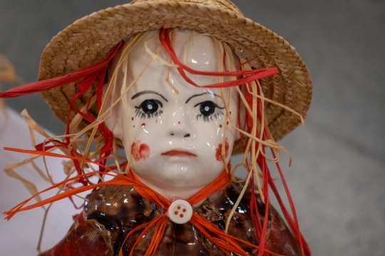 头戴编织草帽可爱人物玩偶装饰