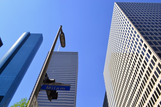 城市街道高楼大厦建筑风光