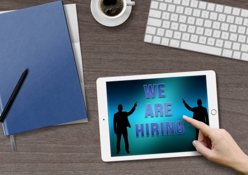 木制桌面咖啡平板电脑笔记本键盘