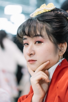 红衣汉服襦裙美少女