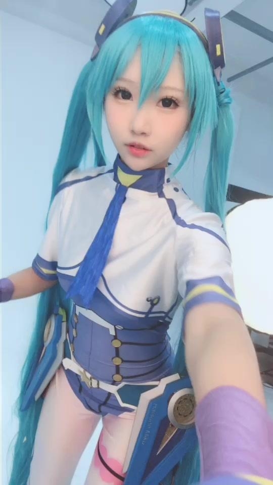 抖音网红美女小柔制服诱惑写真图片