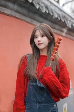 网红美女彭十六性感妖娆写真