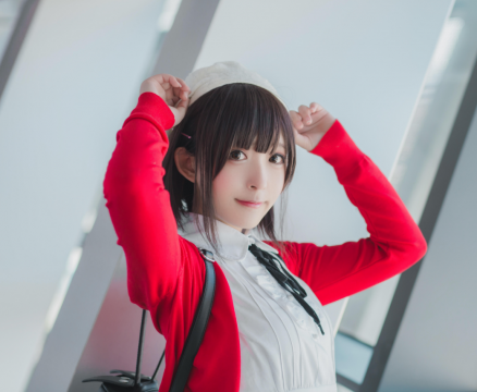 美女摄影_甜美少女窗台高清私房写真