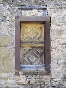 历史城镇古老岩石堆砌建筑