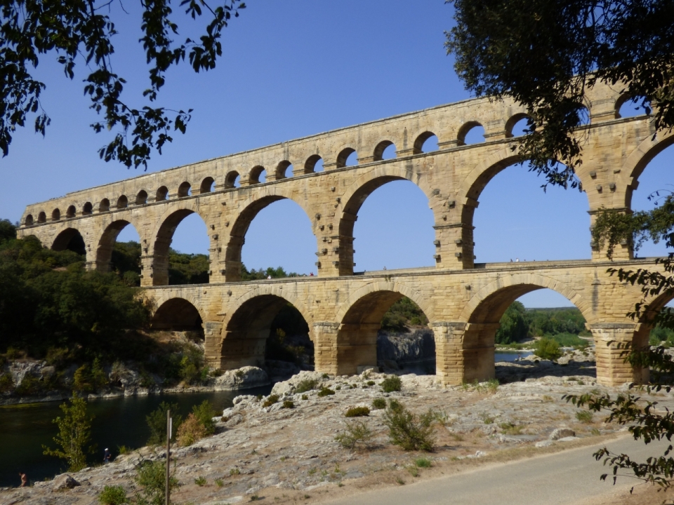 法国古罗马时代建造的加尔桥建筑摄影