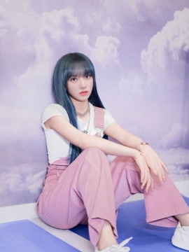 美女明星程潇优雅时尚写真