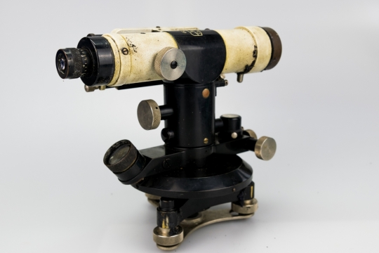 室内灰色背景污损专业显微镜设备