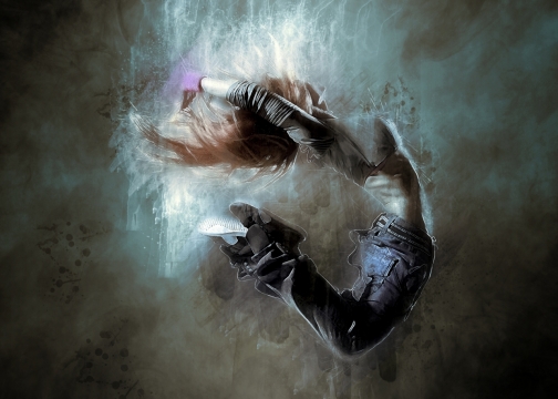 跳起来无长发美女激情舞蹈特写