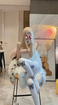 纯欲系美女性感妩媚撩人诱惑写真