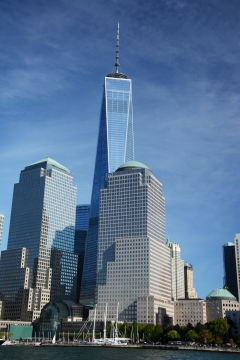 蓝色天空现代城市高楼大厦建筑