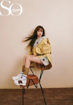 性感美女明星虞书欣2021年开春大片写真