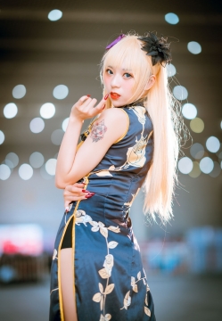 小蛮腰美少女同人cos旗袍装长腿美女漫展返图