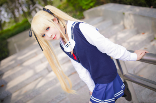 美女摄影_校园中萝莉少女黑丝高清美图