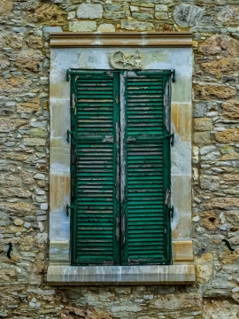 老街小巷破旧房屋门窗外景