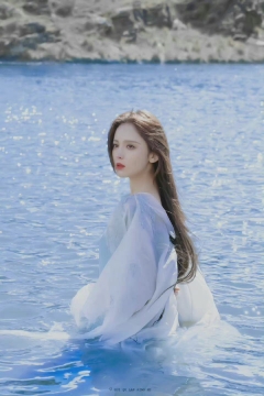 性感美女古力娜扎妖娆写真