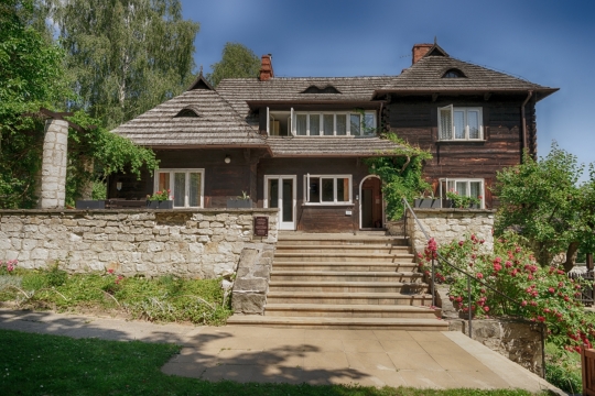 波兰卡齐米日多尔尼的历史感古典建筑