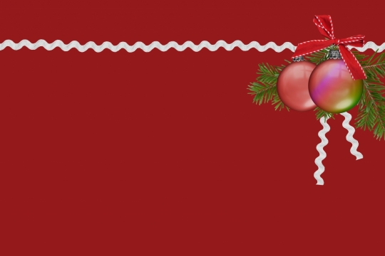 红色背景下的白色彩带和圣诞球