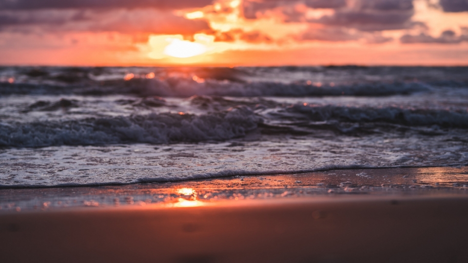 海浪自然风光优美风景秀丽高清桌面壁纸