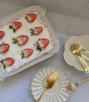 唯美清新蛋糕写真图片