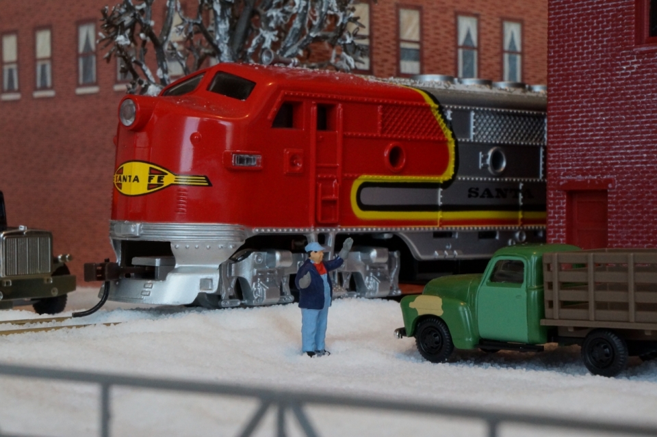 冬天城市街道指挥汽车玩具模型
