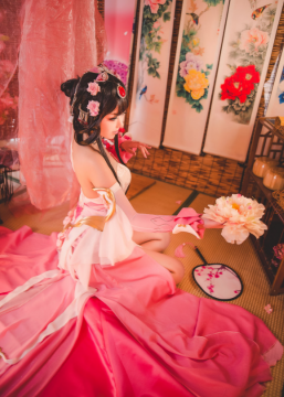 美女摄影_游园惊梦甄姬性感COS写真美图