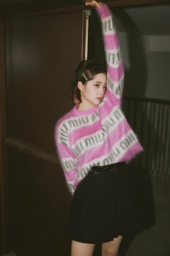 性感美女明星欧阳娜娜妩媚写真